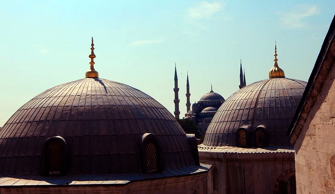 06StrechyIstanbul.JPG, 154kB