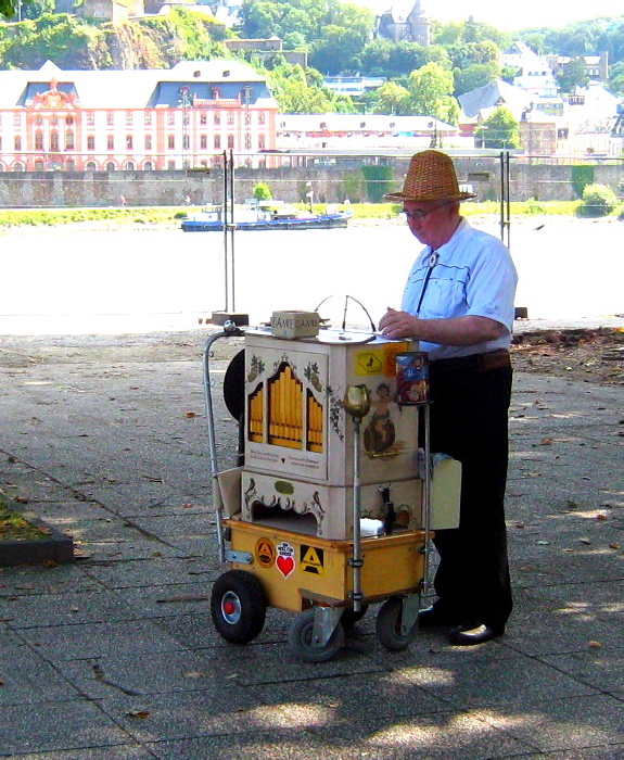 Lide_0003.jpg, 491kB